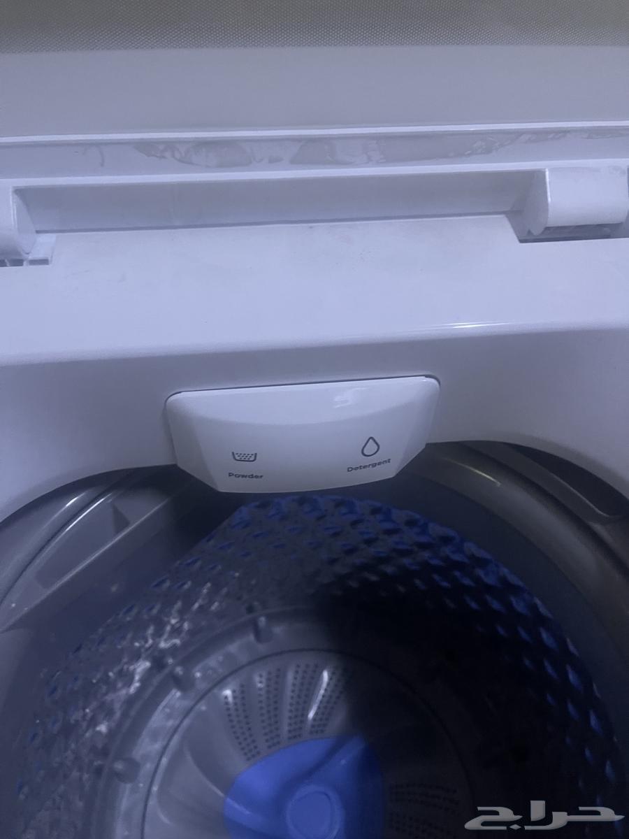 Automatic washing machine in excellent condition, price 1500, serious inquiries only64478183239553111