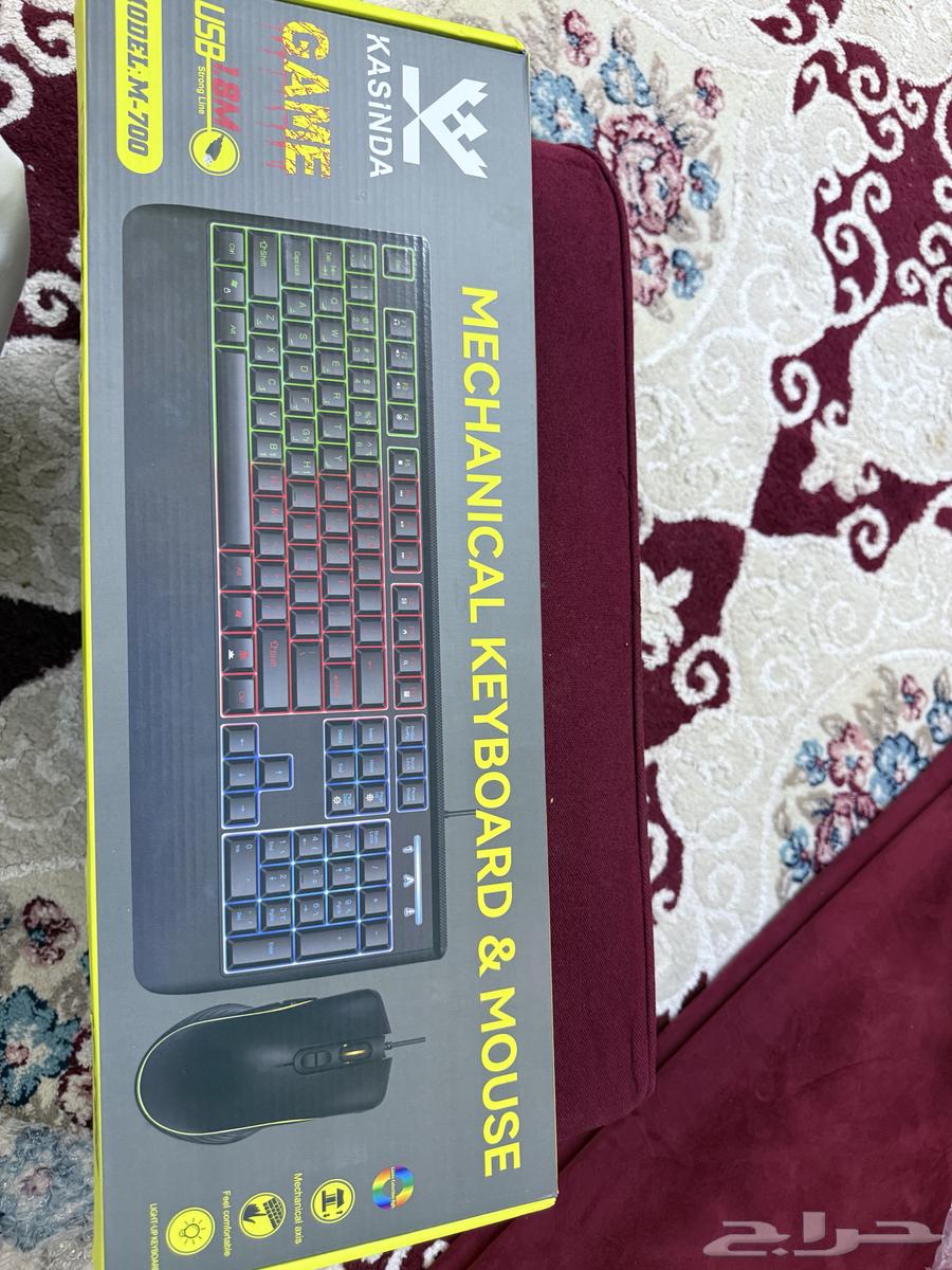 New mechanical RGB keyboard with fast response, never used64474107766915111