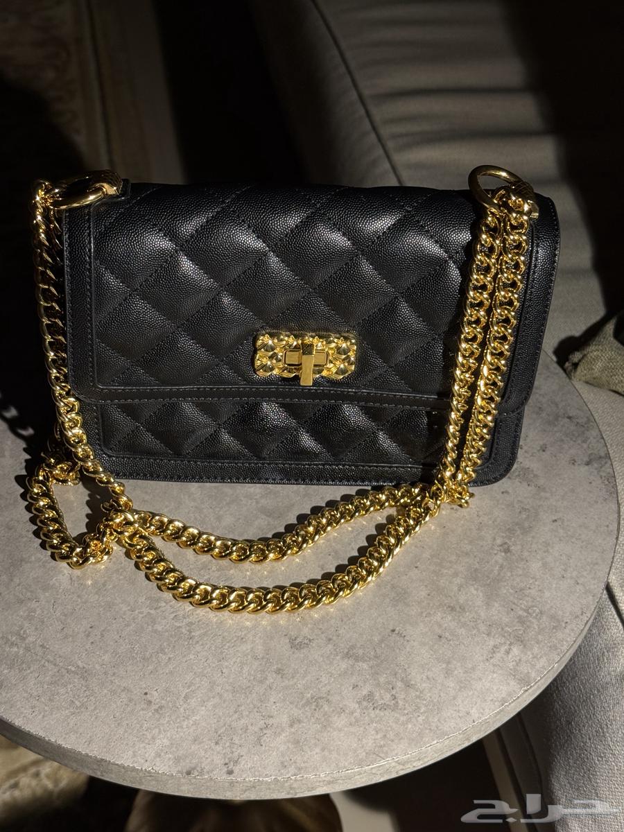 Charles & Keith brand bag used only twice64472366573826110