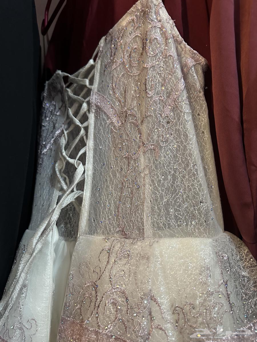 فستان انيق ب 9964477408662146112