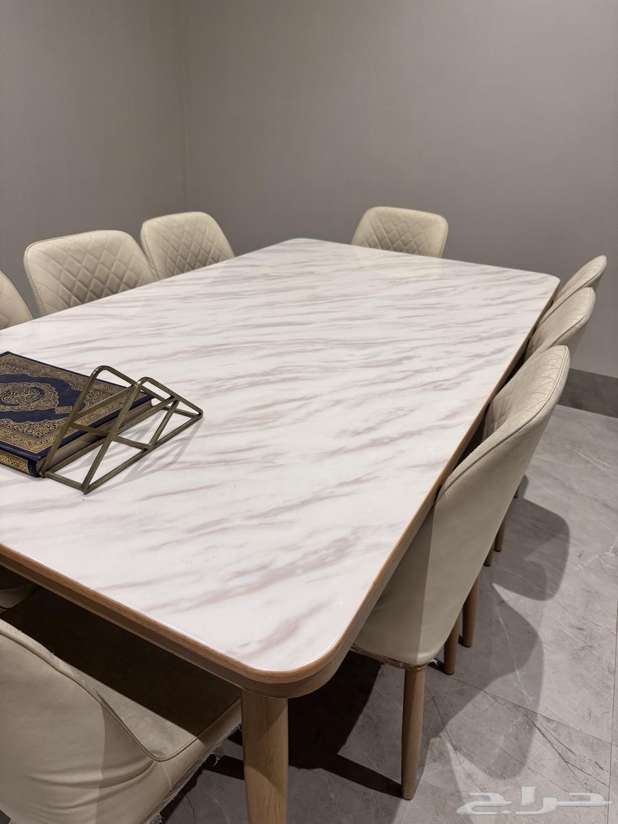 Sofa, coffee table, dining table with 8 chairs, and lamp for sale64477685995778114