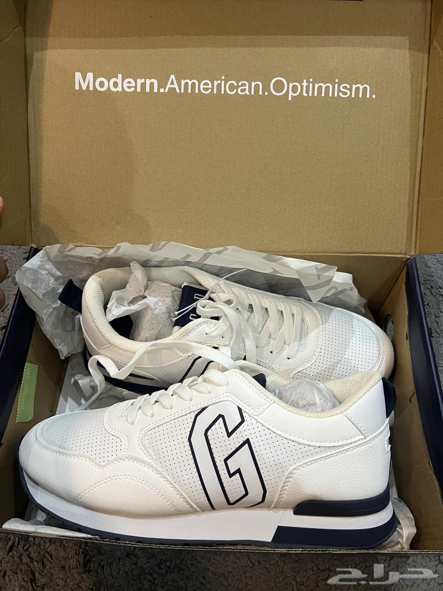 شوز GAP مقاس 43   DASH مقاس 42 جديدين64477060727427111