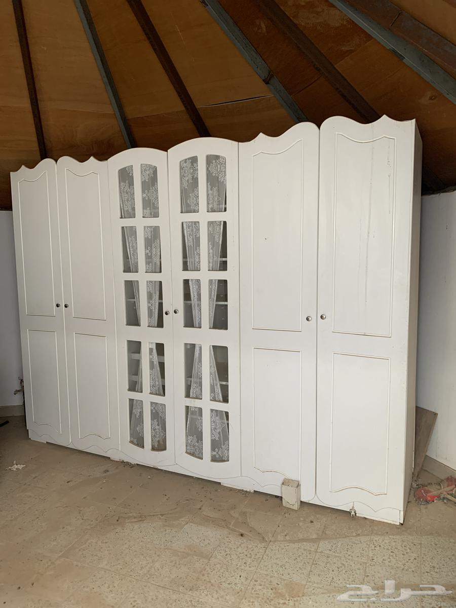 درج جديد ماستخدمته ولا حطيت فيه ملابس ولا اي شي64475584560642110