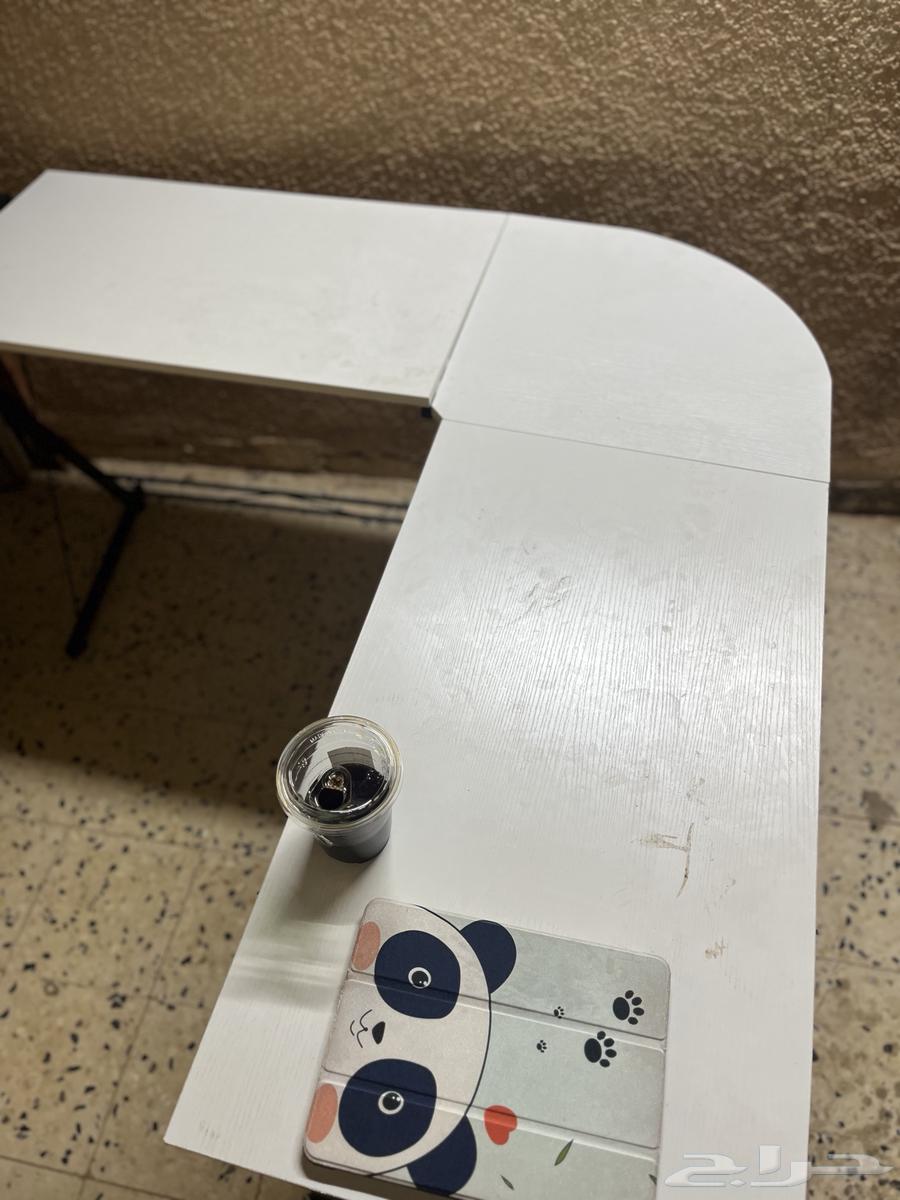 L-shaped desk64472699783555112