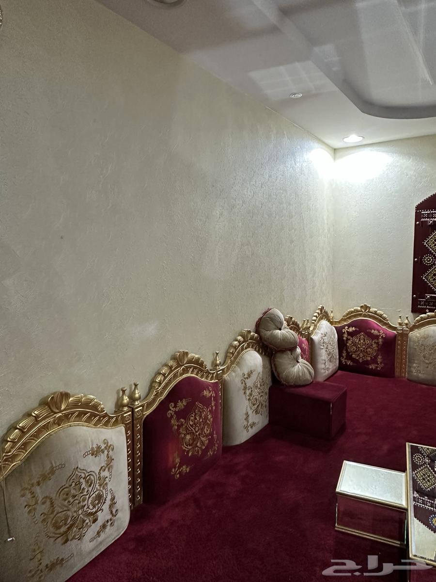 زوليه ومخاد للبيع64475418613633113