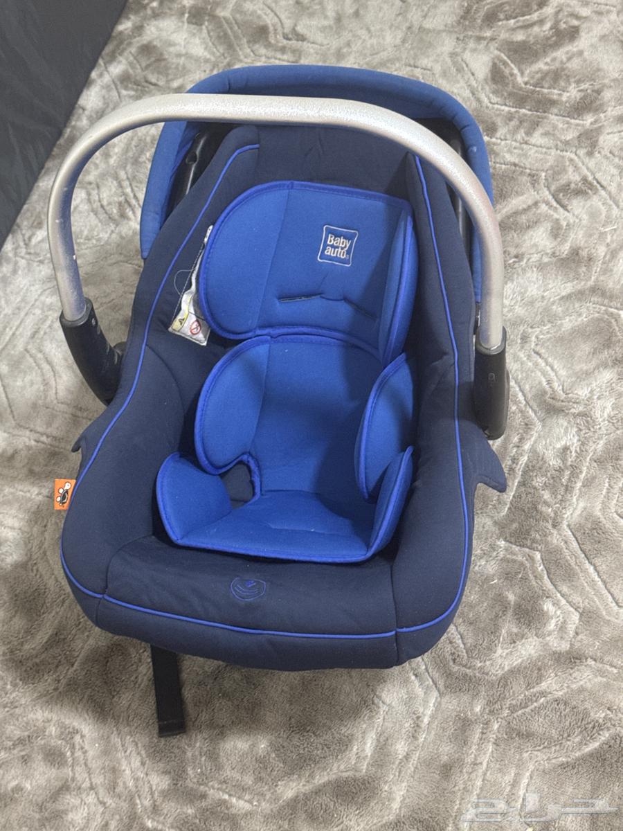 سرير ايكيا وكراسيه من النهدي وطاوله قهوه ايكيا حبتين سوا64472325434115112