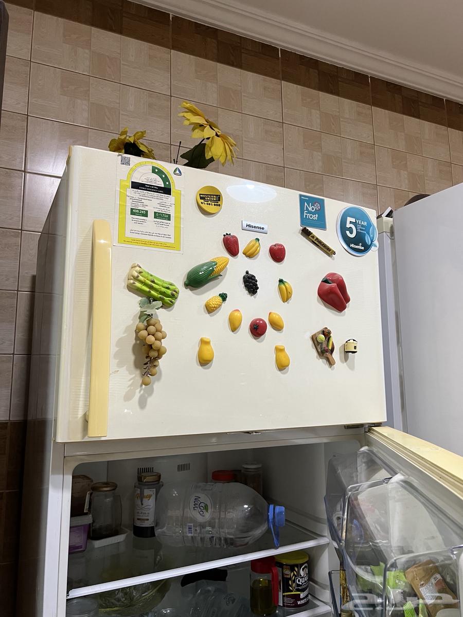 ثلاجة كبيرة مع فريزر للبيع64477240691843111