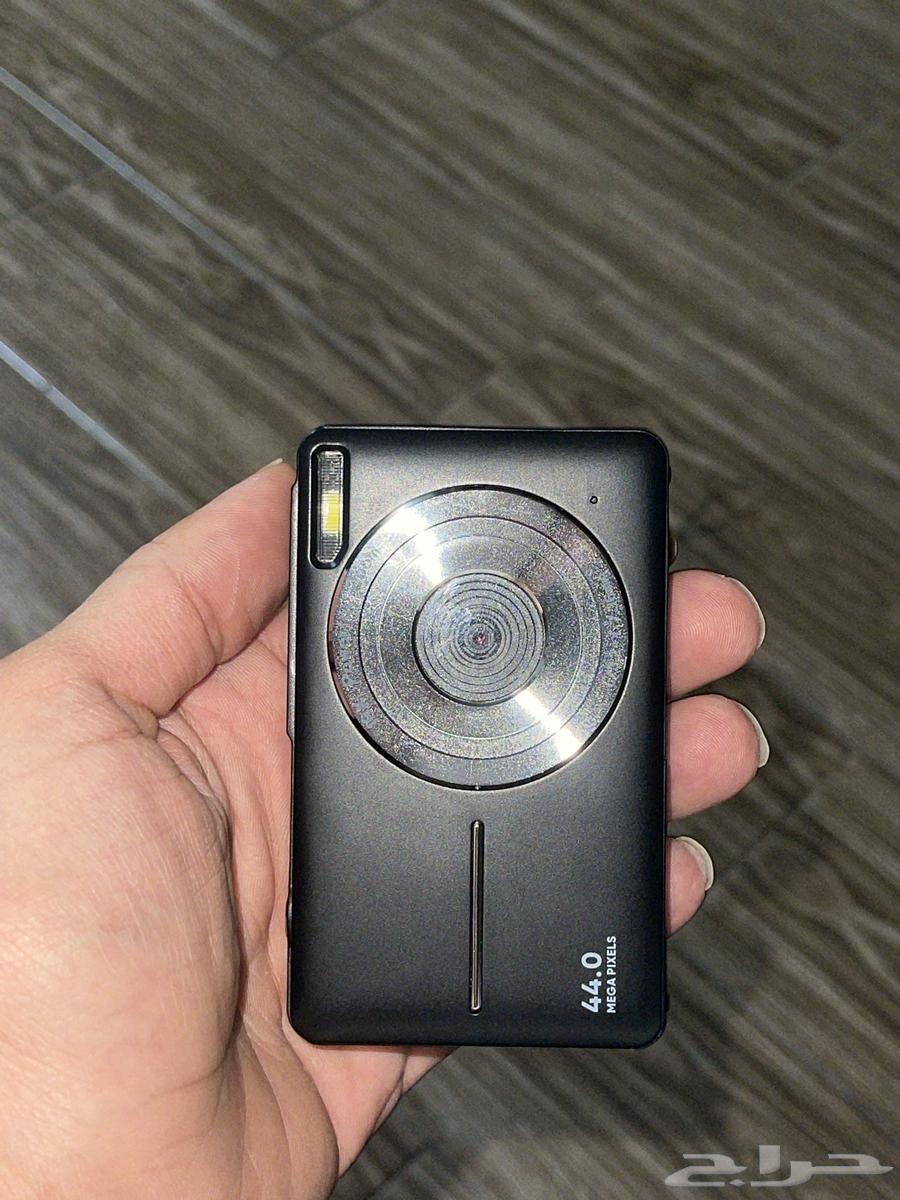 Camera64472550685058110