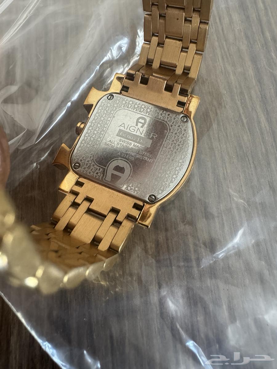 اقنر ساعه نسائيه الاصليه شرط64474123390081111