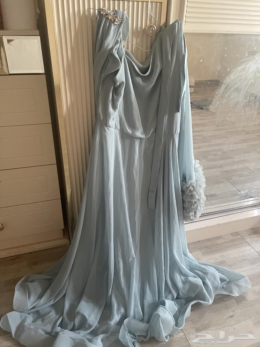 فستان من المصممه بوتيك الزين64476170729218110