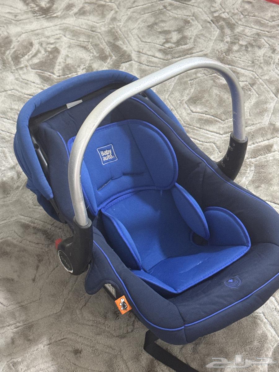 سرير ايكيا وكراسيه من النهدي وطاوله قهوه ايكيا حبتين سوا64472325434115113