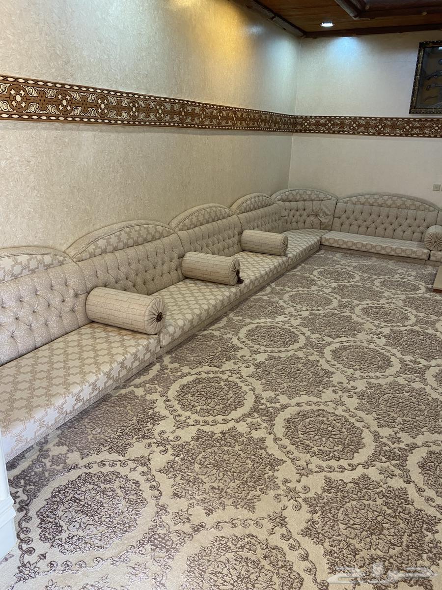 كنب ارضي شبه جديد64473304052866113