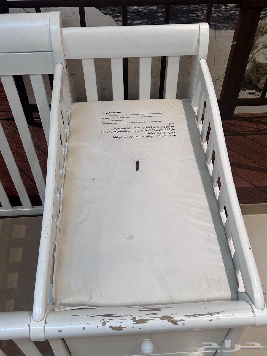 سرير اطفال للبيع64475681094785111