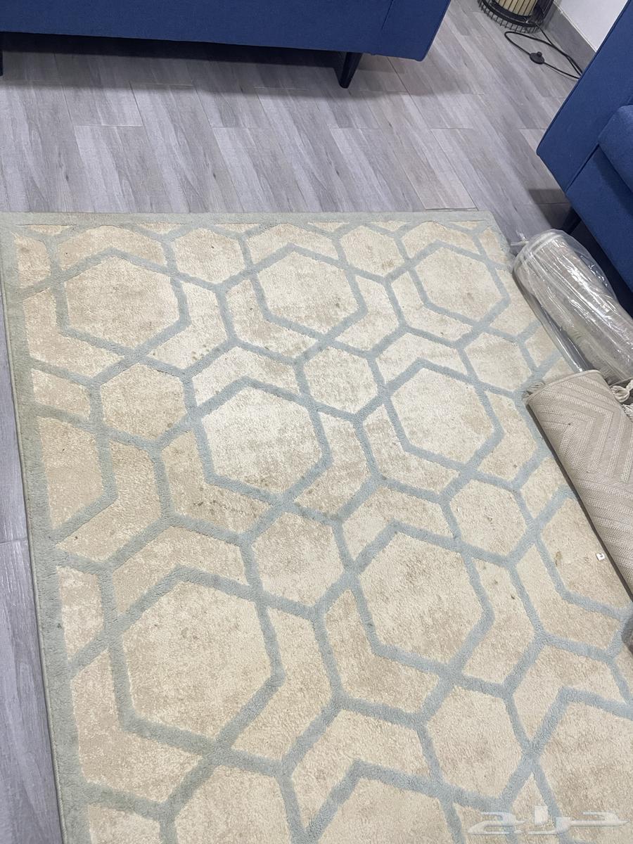 Sajad Zulia 75 riyals, its length and width are shown in the picture64476239671810110