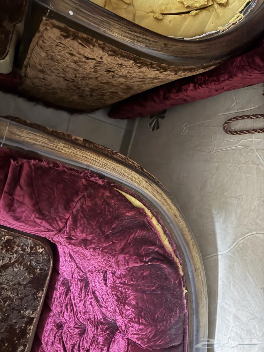 Used sofa set with curtain64476392824450111