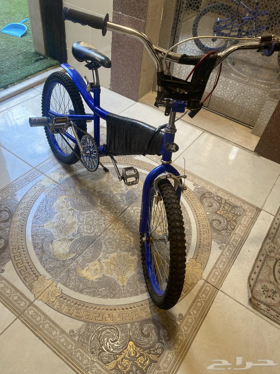 Lightly used bike, used during Ramadan, bought for 400, size 2064476420288643112