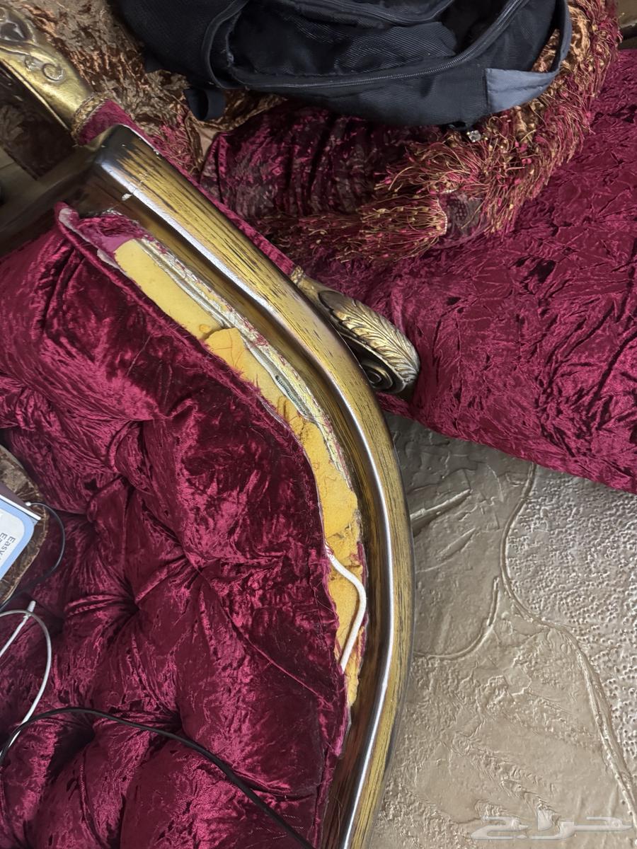 Used sofa set with curtain64476392824450112