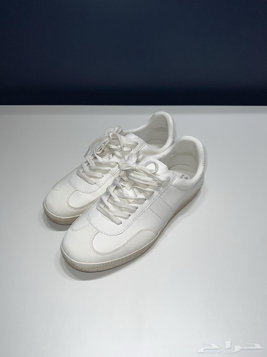 White shoes, used for three days, size 4564475321664769111