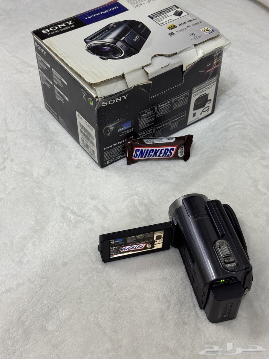 كاميرا سوني قديمة مخزنة64471979794435112