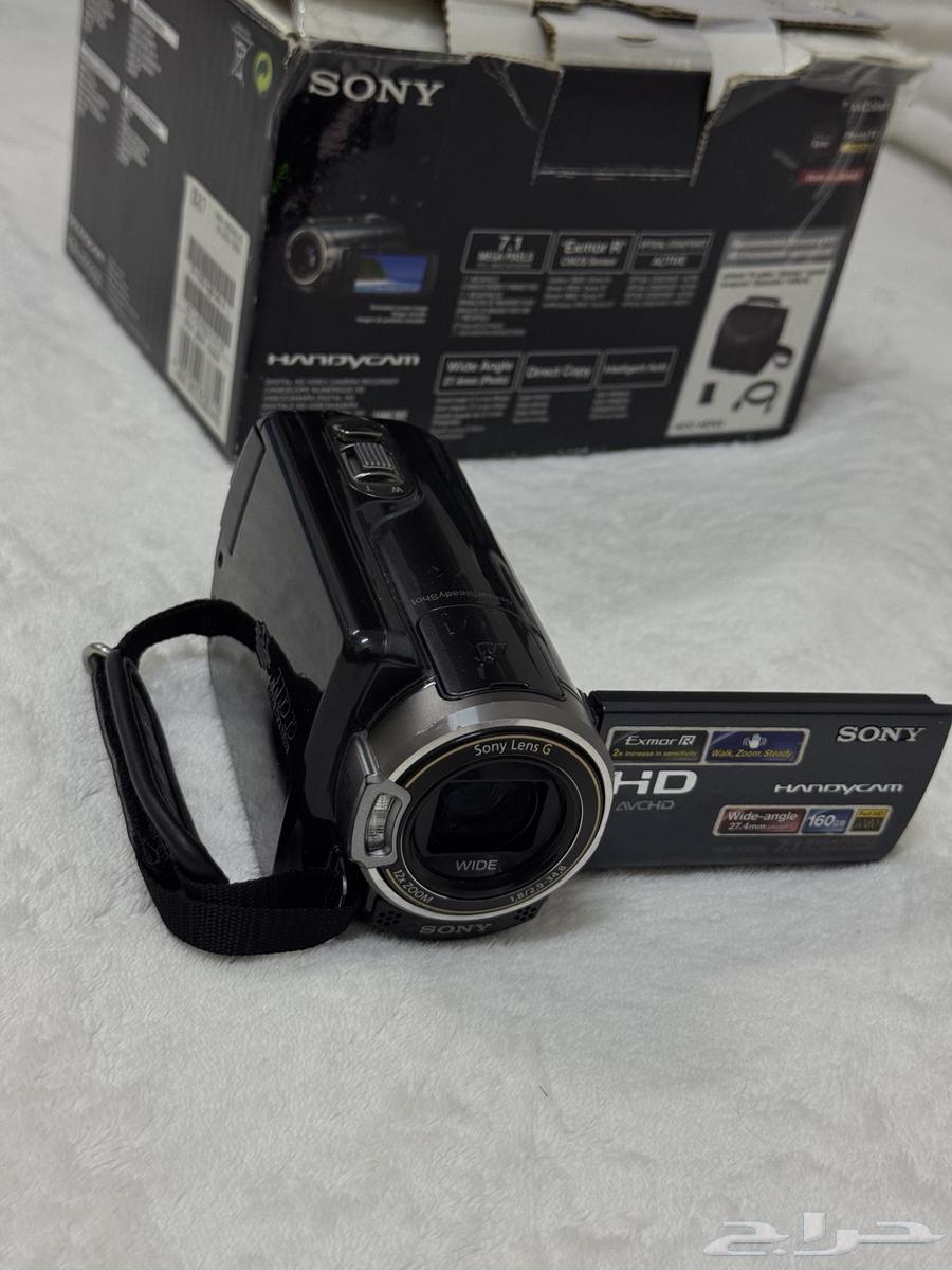 كاميرا سوني قديمة مخزنة64471979794435111
