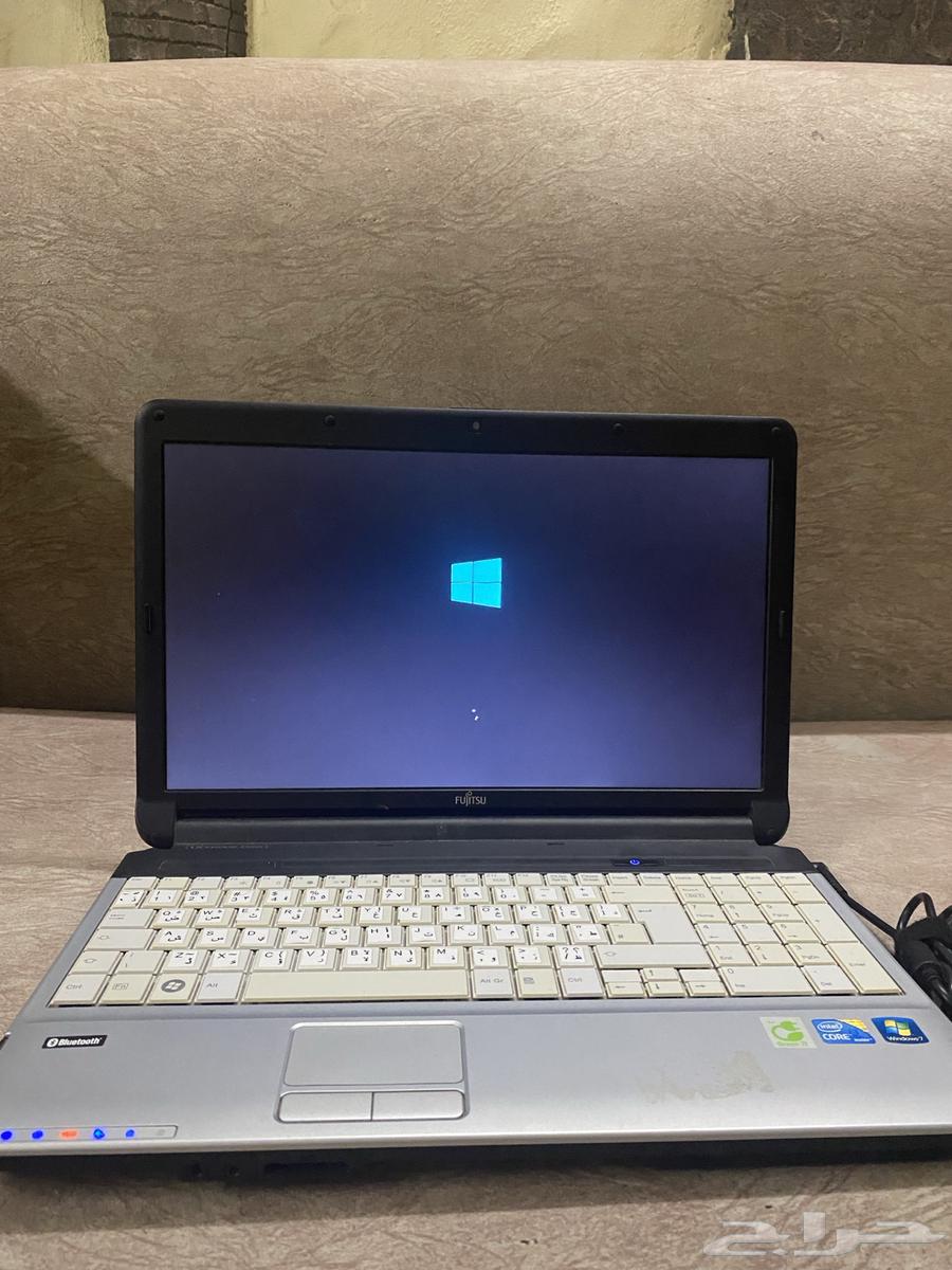 لابتوب شبه جديد64474458098178112