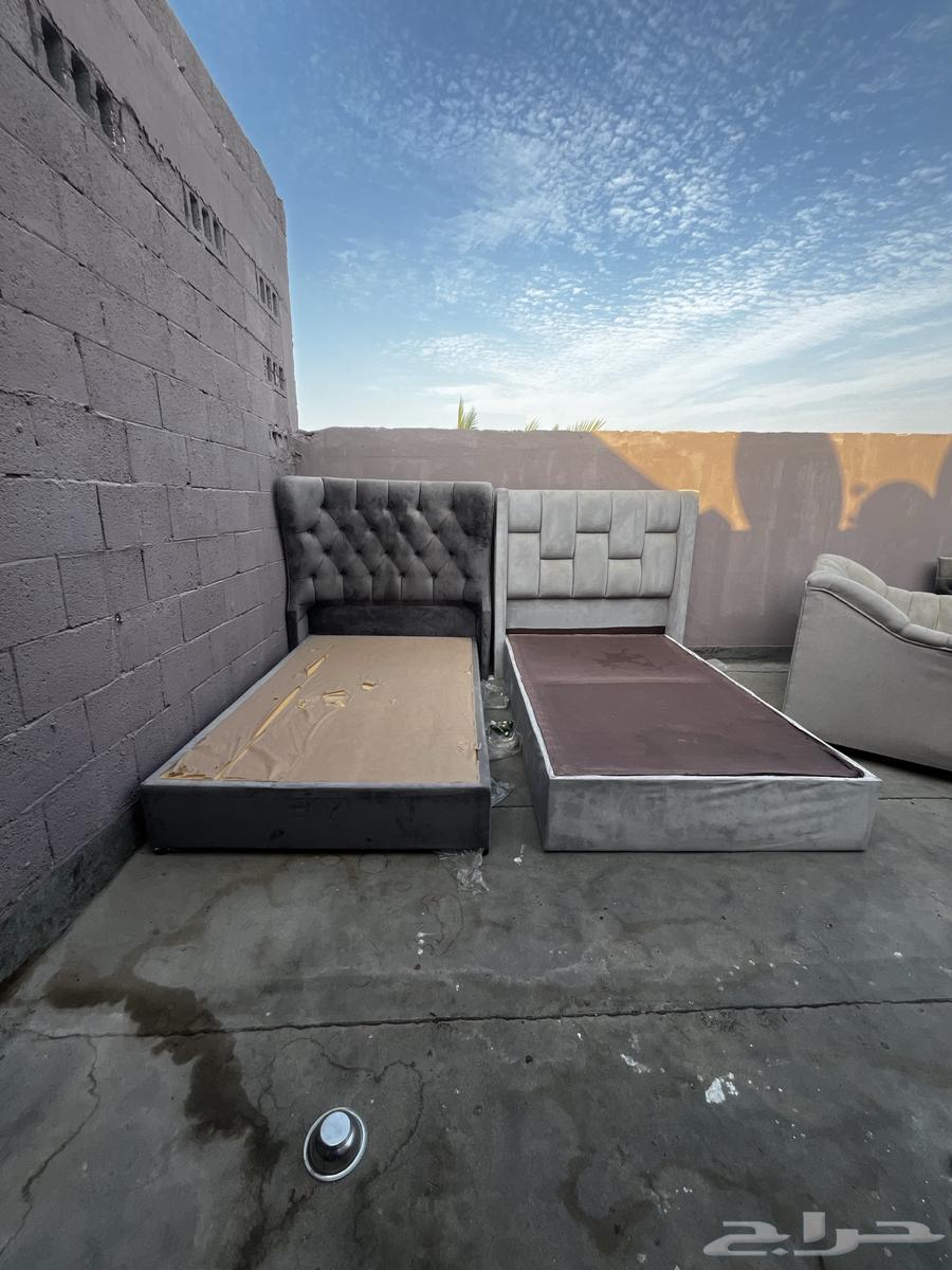 جديدة ما فيها شي بس الشاشة مكسورة64475473478785111