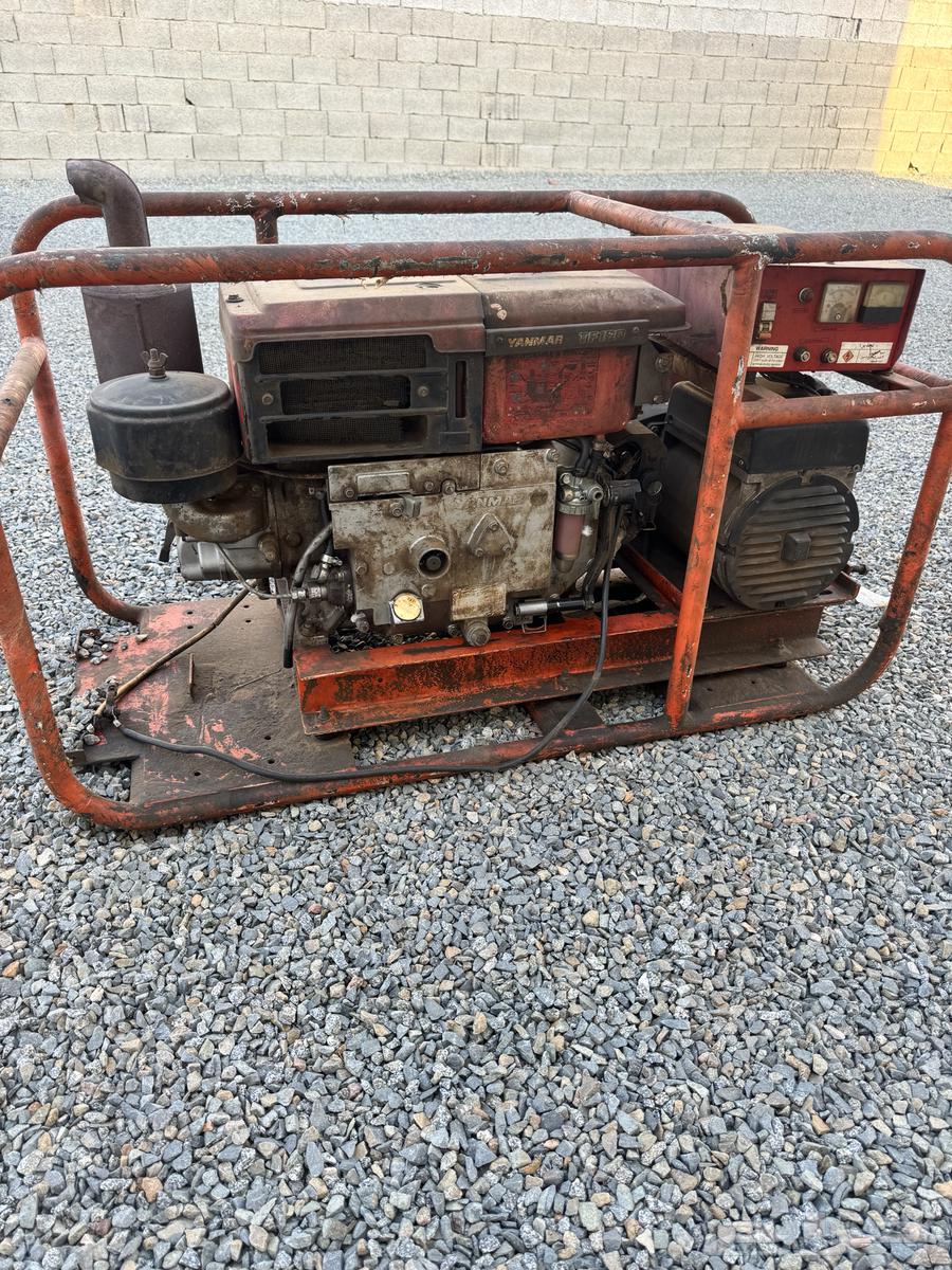 مولد كهربائي ( ماطور)64478718674947110