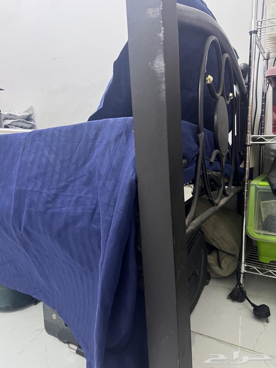 سرير للبيع64471676690049112