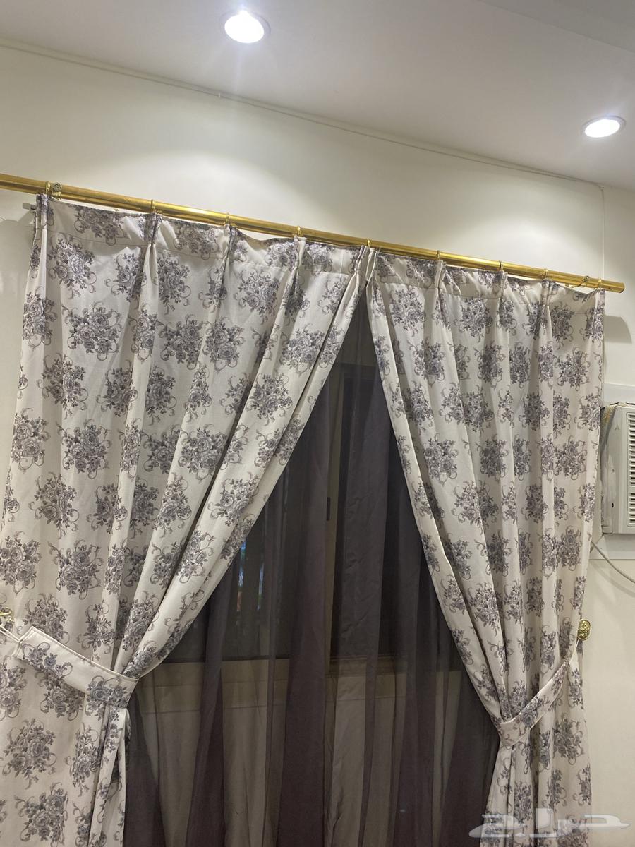 2 single sofas, one double sofa, and a 3-person sofa with a star-shaped floor seating64477171703297112