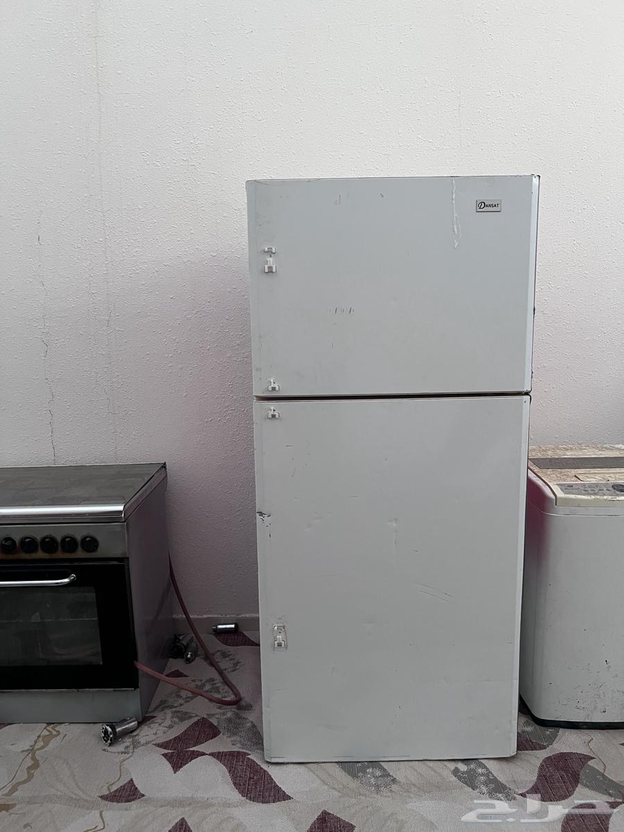 بيع ثلاجه وفرن ومكيف64472443650178110