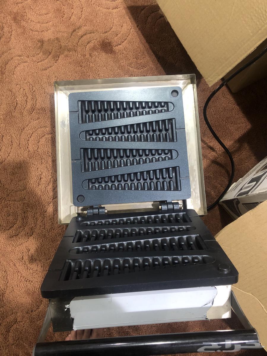 Popcorn Maker, New Waffle Maker and Carts64477450523139111