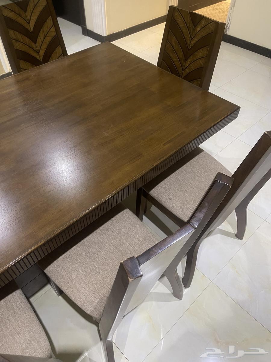 Dining table64471883805955110