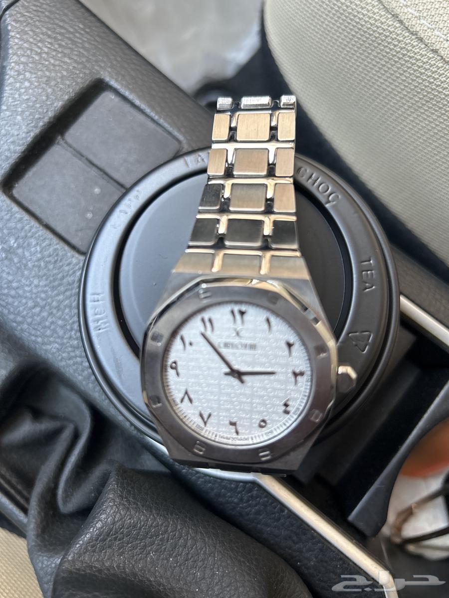 للبيع ساعه كارلوفان64475143500162110