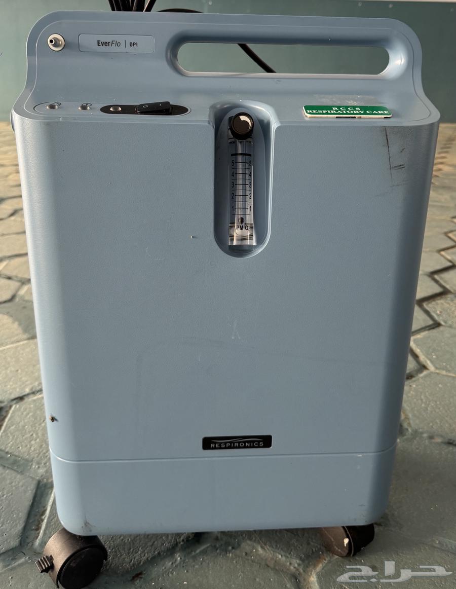 2 oxygen devices for sale, very light use64473457217026110