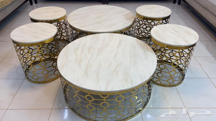 Tables for sale at 1000 and the tables are very heavy64474444336257110