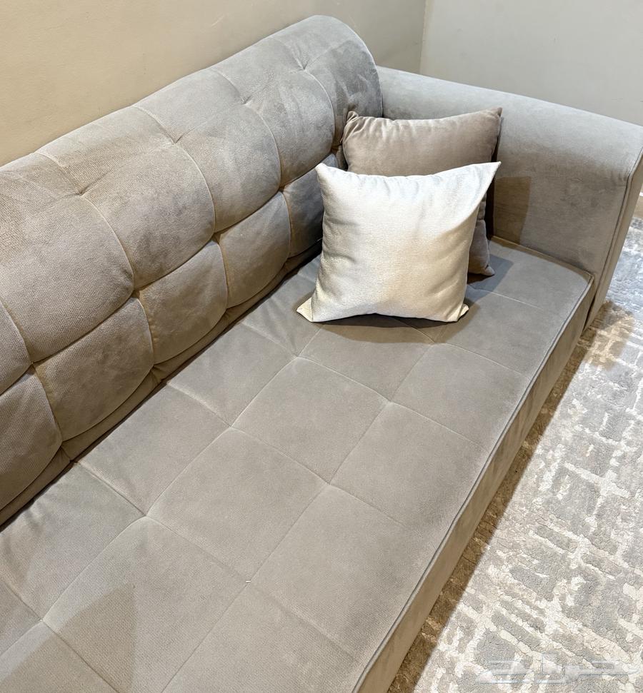 Complete floor majlis with cushions, tables, and carpet64478347423235111