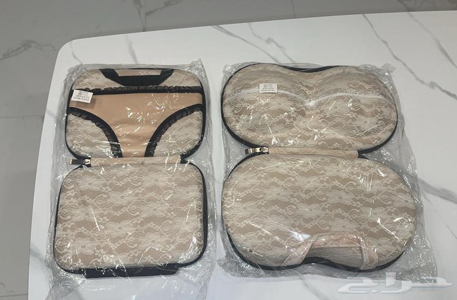 شنط للملابس الداخليه النسائيه طقم لون بيج64473568674435110