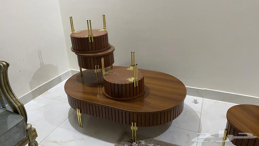 طاولة للبيع64476072092931111