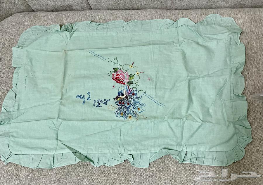 تلبيسات مخدات من الزمن الجميل64476156871298110