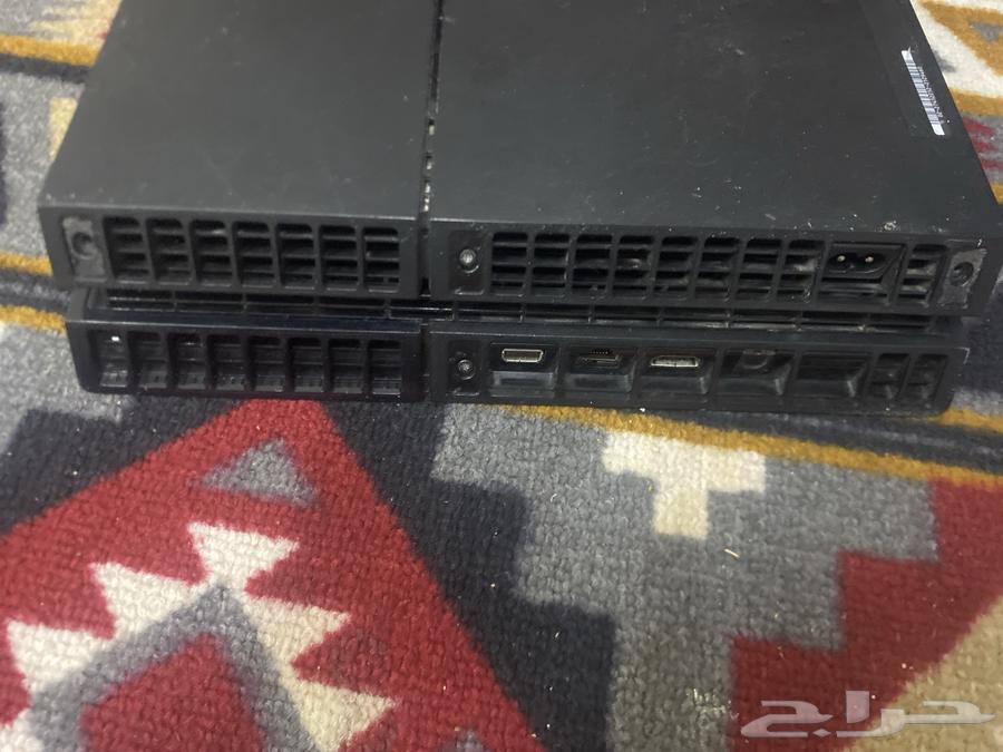 سوني 4 للبيع مع سلك على السوم64472228385539113