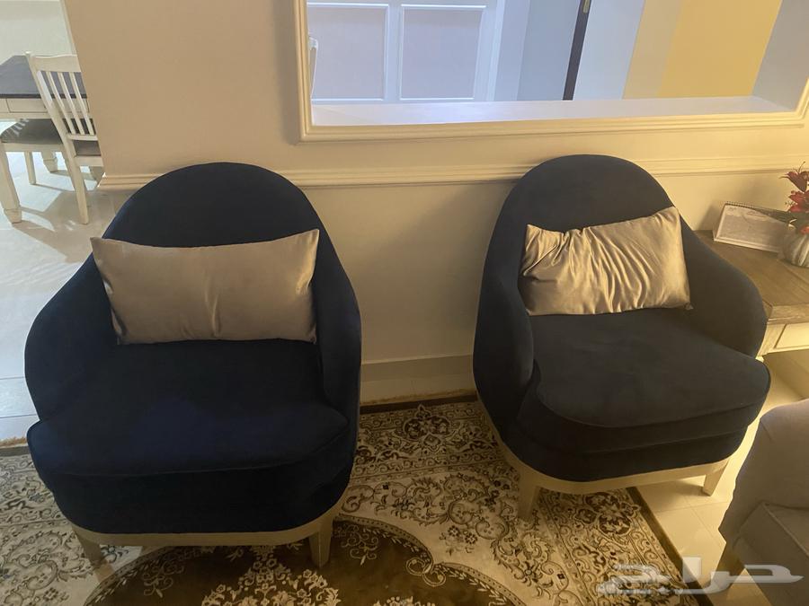 كنب للبيع (لثمن أشخاص)64428308815875111