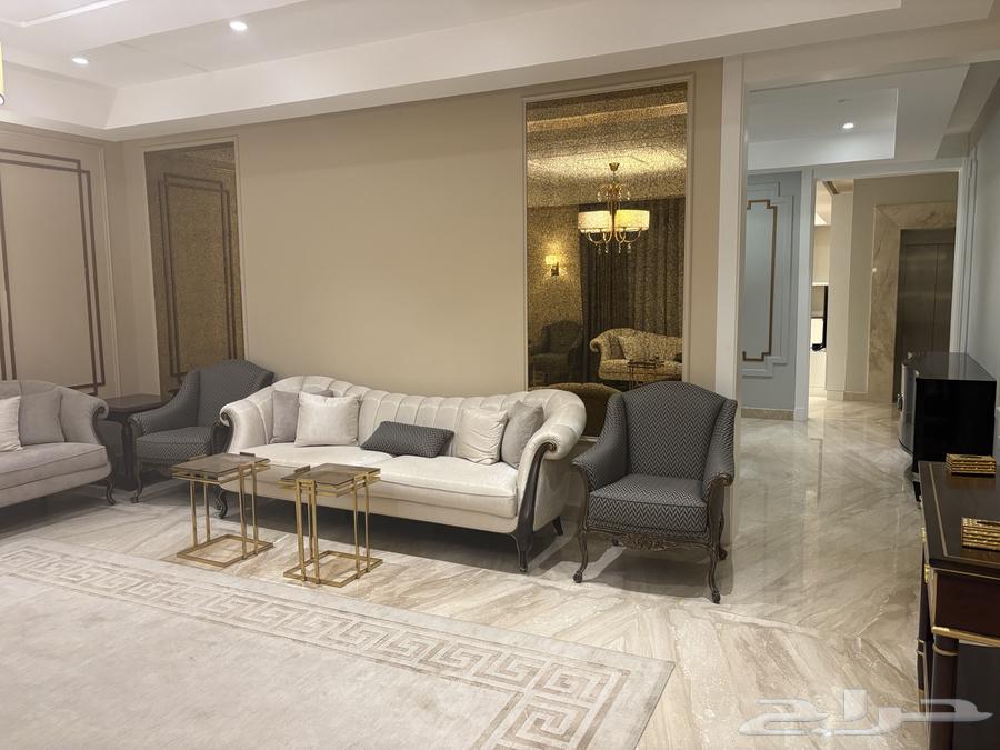 Luxury sofa set, very lightly used, for auction64476559240705113