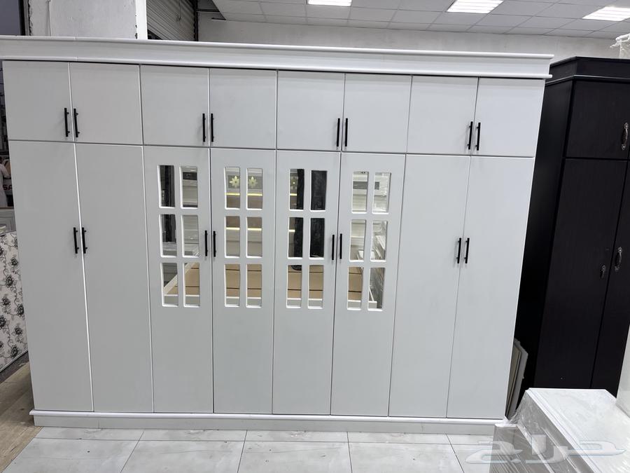 دولاب و غرفة النوم مستعمل نظيف للبيع64478087306883110