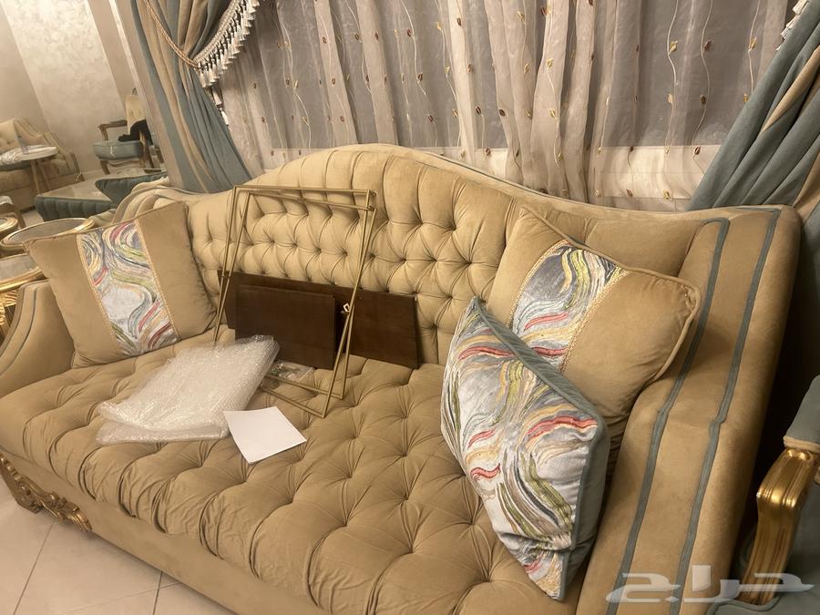 Sofa set for sale, 5 pieces with table and curtains64471718745858114