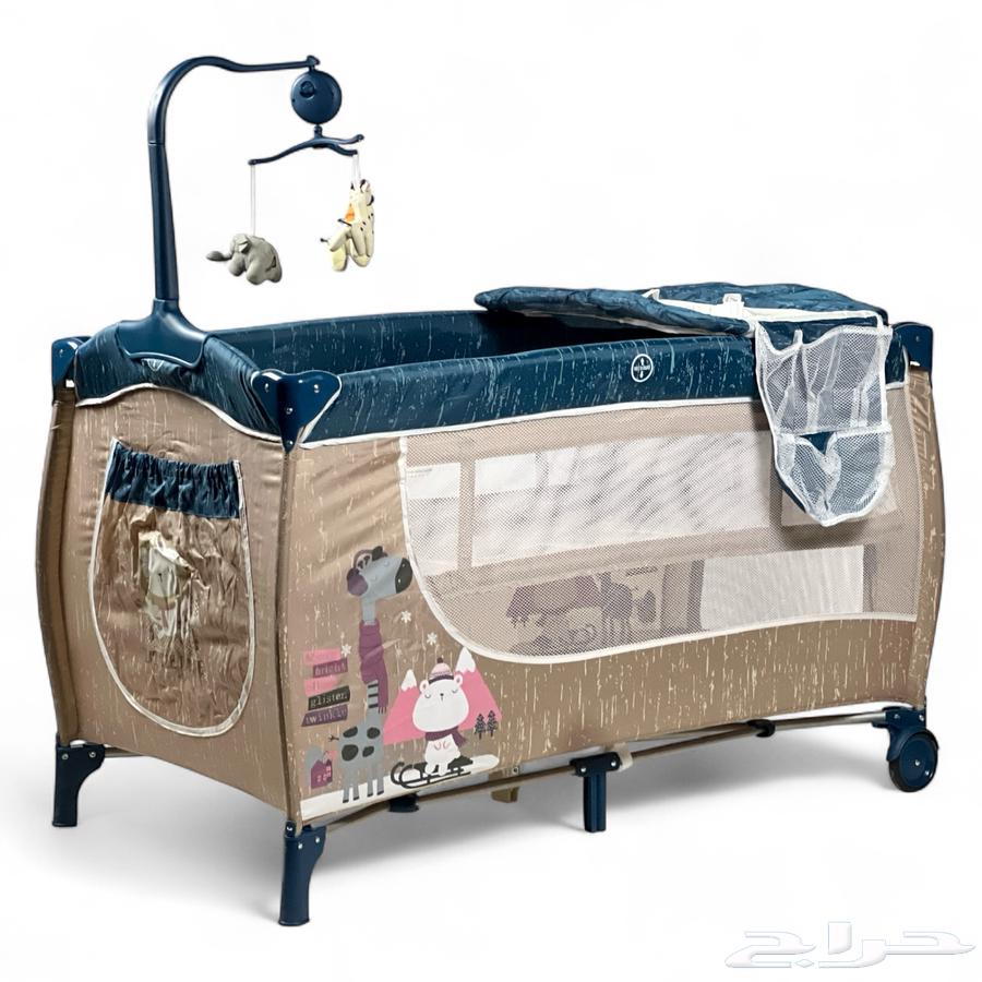 Crib with 2-in-1 Bed - Crib for newborns with uniquely designed toys64478898128001110