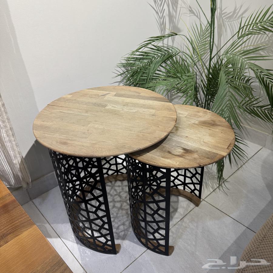 Serving tables64477825175553110