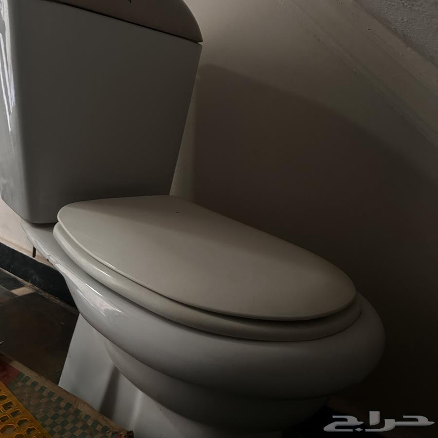 كراسي حمام للبيع نضيف إستخدام بسيط العدد 264476656893571114