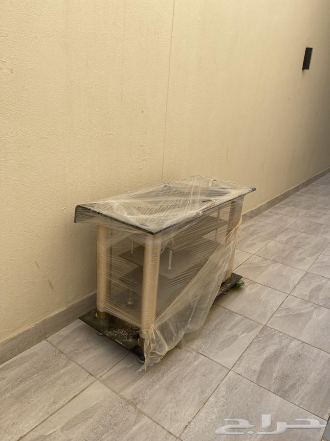 طاولة فخمة للبيع64475791890435111
