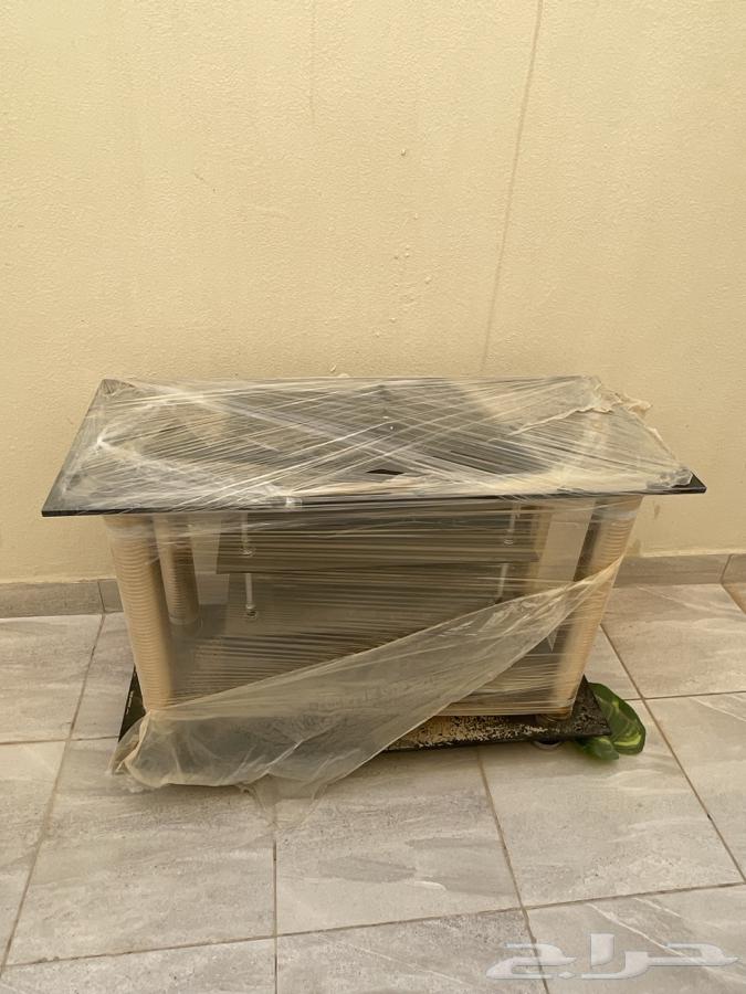 طاولة فخمة للبيع64475791890435112