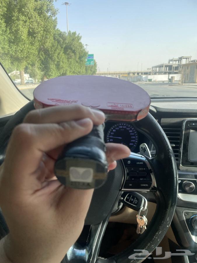 عندي مضرب تنس طاولة تيم بول وجلد ترنجي 0564453655488514112